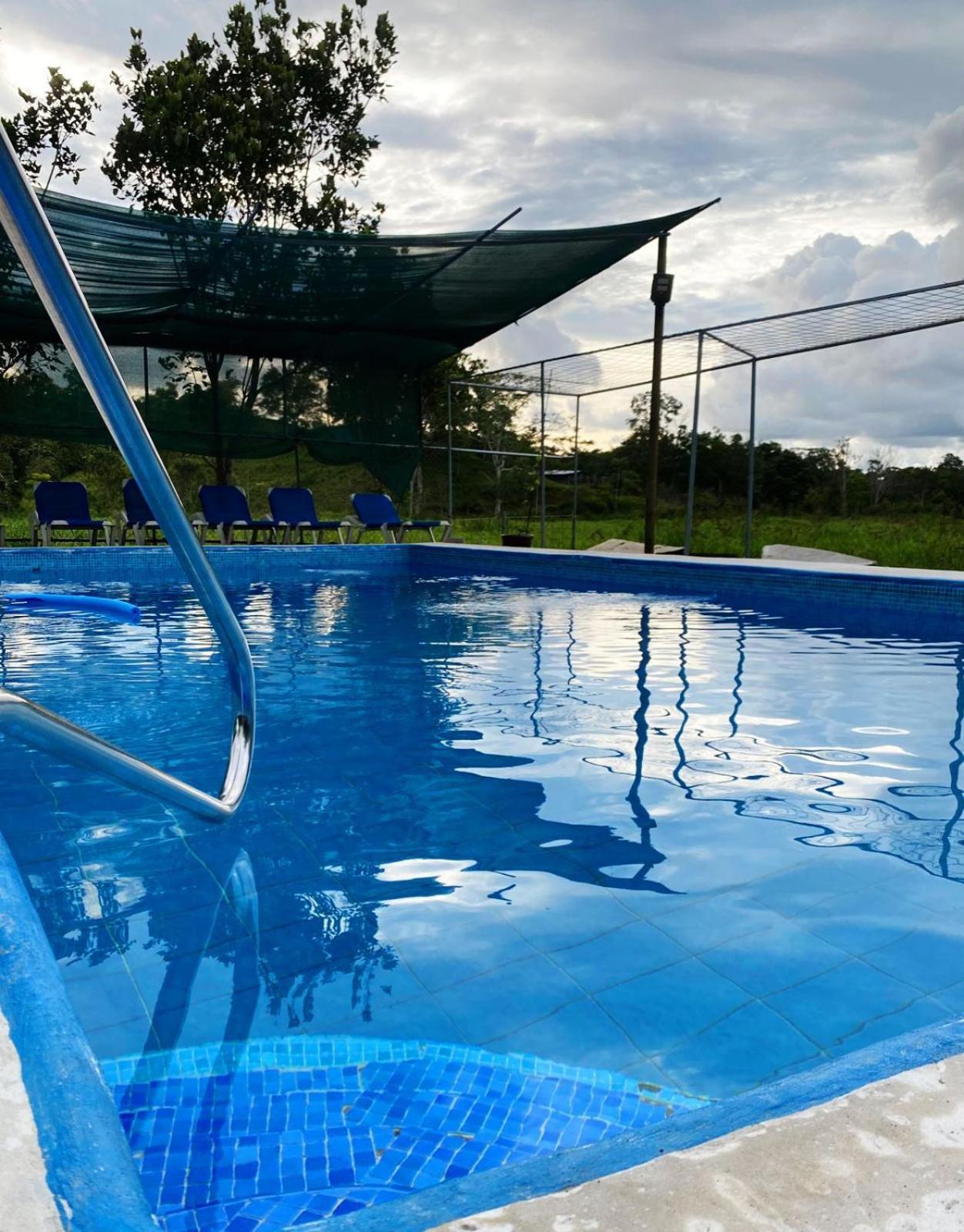 Residencia Las Brisas Griegas Quepos Exterior photo